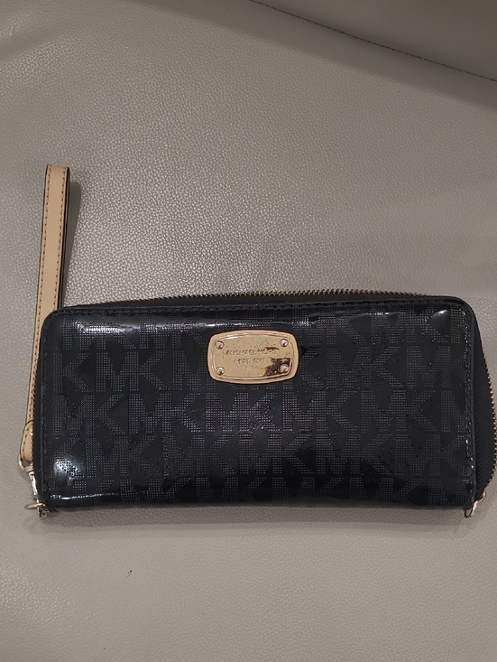 Handbags - Michael Kors